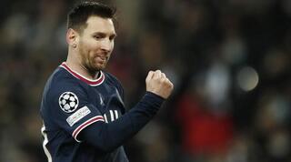 ליאו מסי חוגג