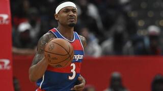 בראדלי ביל עם הכדור