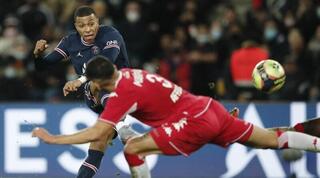 קיליאן אמבפה כובש