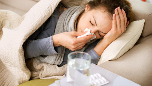 болезнь больная простуда грипп 