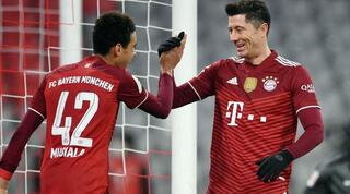 רוברט לבנדובסקי חוגג