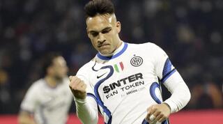 לאוטרו מרטינס חוגג