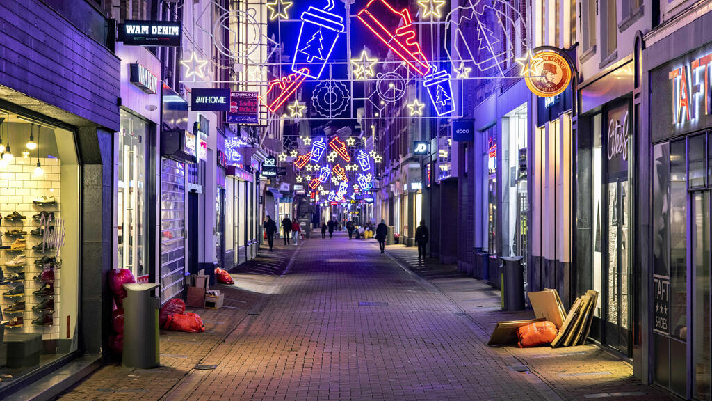 הולנד אמסטרדם בזמן ה סגר החלקי 10 בדצמבר