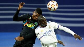 דומפריס ומנדי במאבק ראש בראש