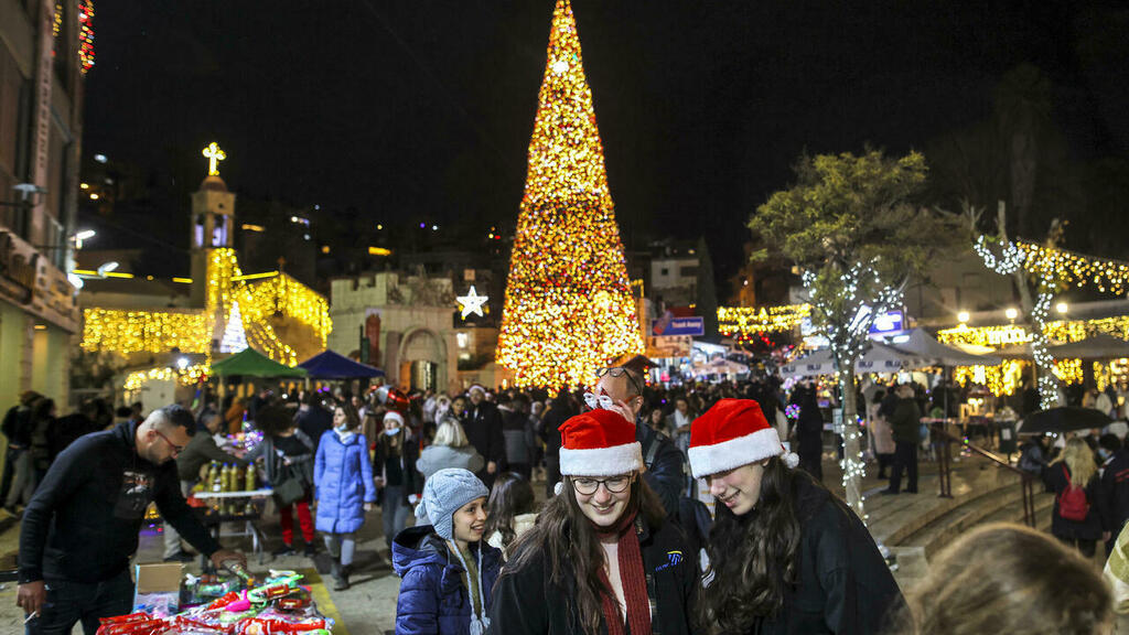 Israelis visit Nazareth ahead of Christmas to enjoy the decorations 