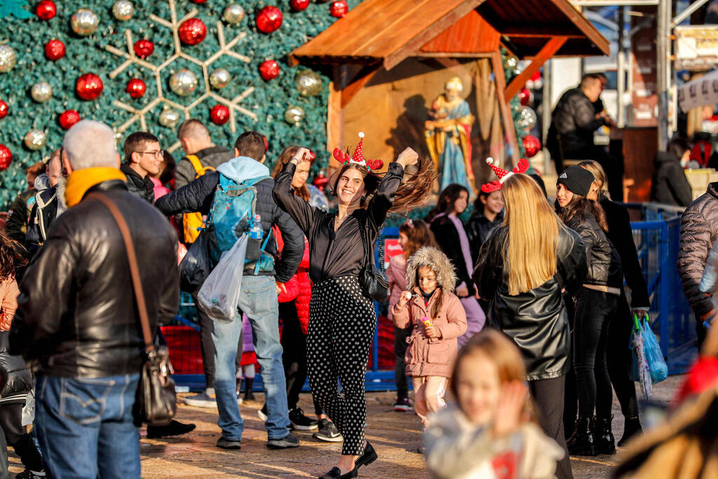 Israeli tourists fill Nazareth streets ahead of Christmas holiday 
