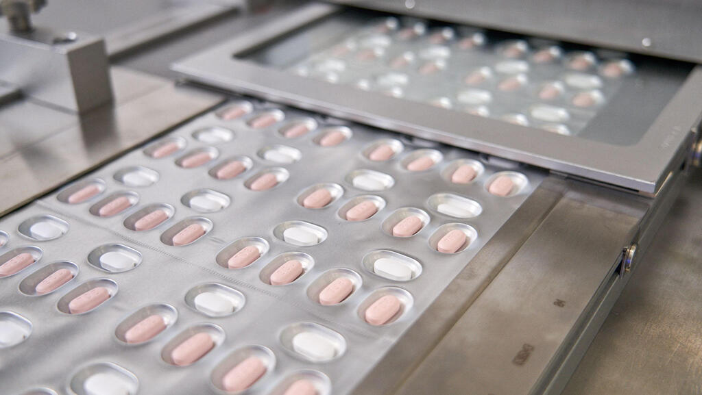 Pfizer's anti-COVID Paxlovid pills (Photo: AFP PHOTO / Pfizer) פקסלוביד