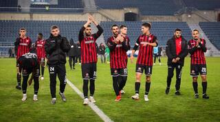 שחקני הפועל ירושלים מודים לקהל