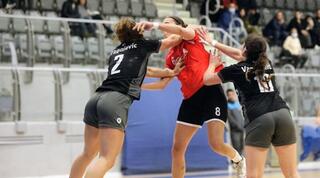 אושרי נחום כהן מול דניאלה דרגוביץ