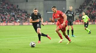 חאתם עבד אלחמיד מול רועי הרמן