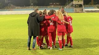 בנות עמק חפר נגד הפועל מרמורק