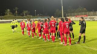 בנות עמק חפר נגד הפועל מרמורק