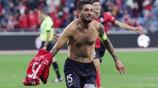 חנן ממן חוגג