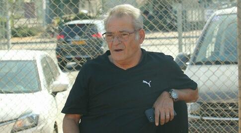 יעקב בוזגלו