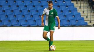 עזב את אלופת הנוער. שחף ספיר