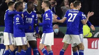 שחקני לסטר חוגגים