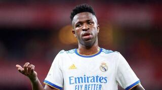 ויניסיוס ג'וניור. חלה בקורונה