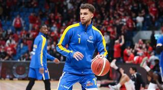 סקוטי ווילבקין בחימום