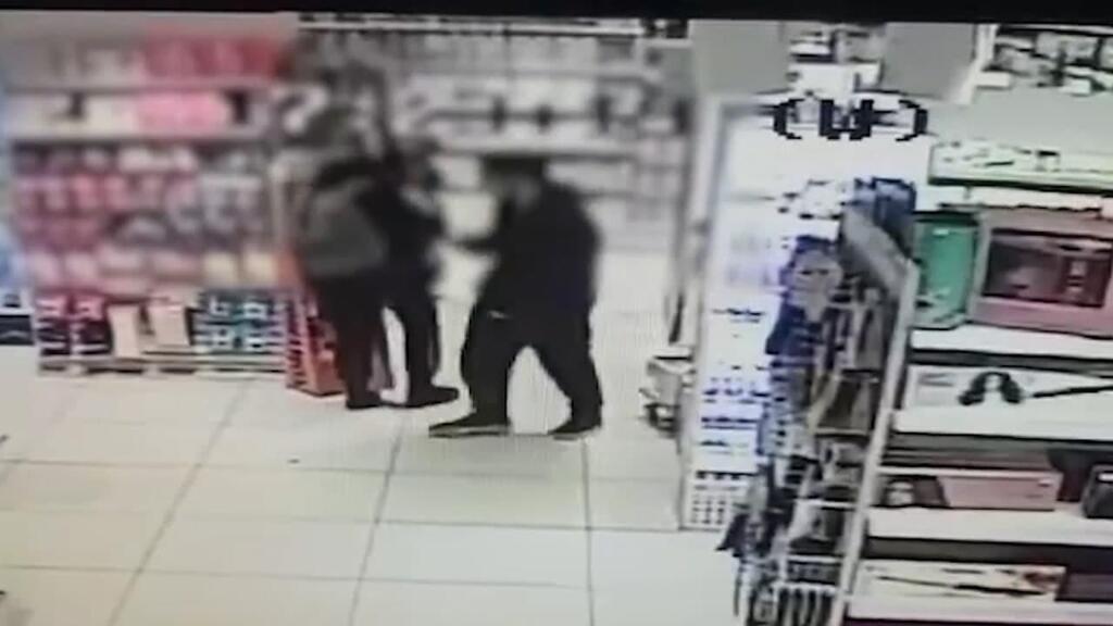 תיעוד: חשוד בן 26 מירושלים תוקף נערות ונשים בתל אביב