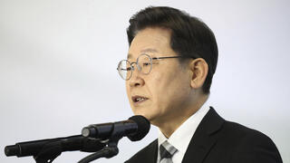 לי ג'אה מיונג מועמד לנשיאות בחירות ב דרום קוריאה