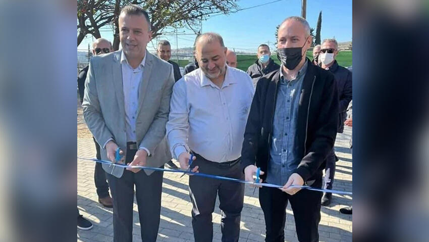 מנסור עבאס בטקס חניכת האצטדיון בנחף