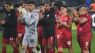 שחקני הפועל באר שבע בסיום