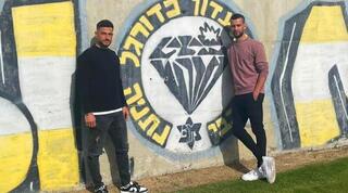 יובל אשכנזי וסוכנו בעז גורן