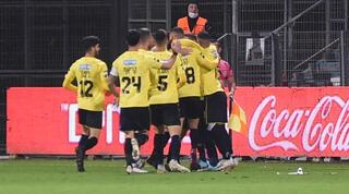 שחקני בית"ר ירושלים חוגגים