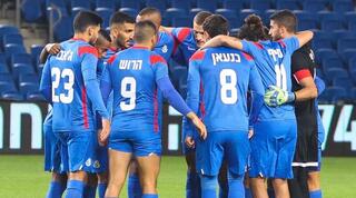 שחקני אשדוד