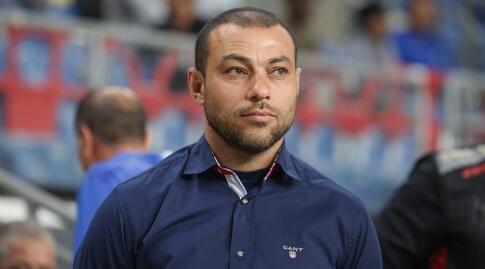 "נחצו הקווים". איסמעיל עמאר