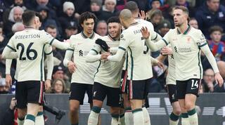 שחקני ליברפול חוגגים