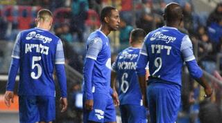 שחקני מכבי פ"ת