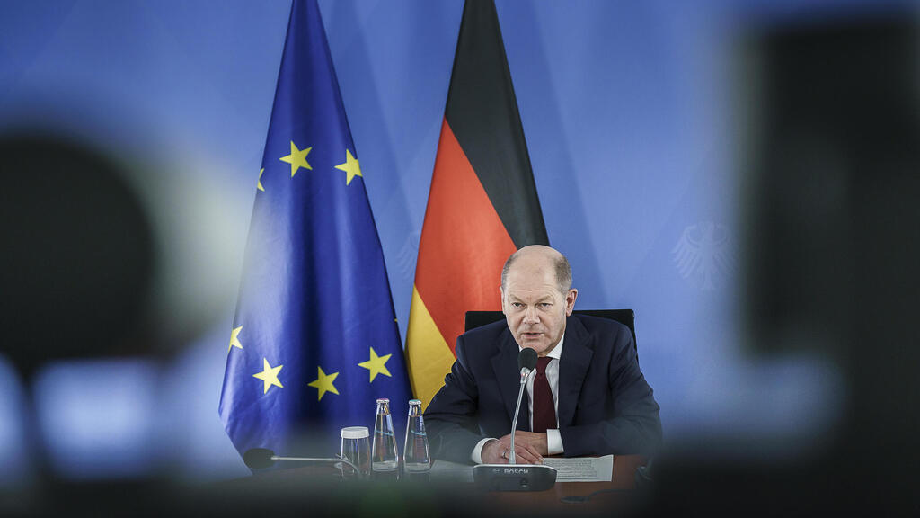 קנצלר גרמניה אולף שולץ ועידה עם מנהיגי אירופה ו נאט"ו על רוסיה אוקראינה