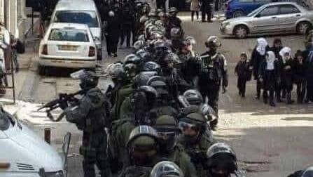 כוחות הביטחון לקראת הריסת בית המחבל פאדי אבו שחידם