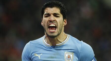 סוארס במדי נבחרת אורוגוואי