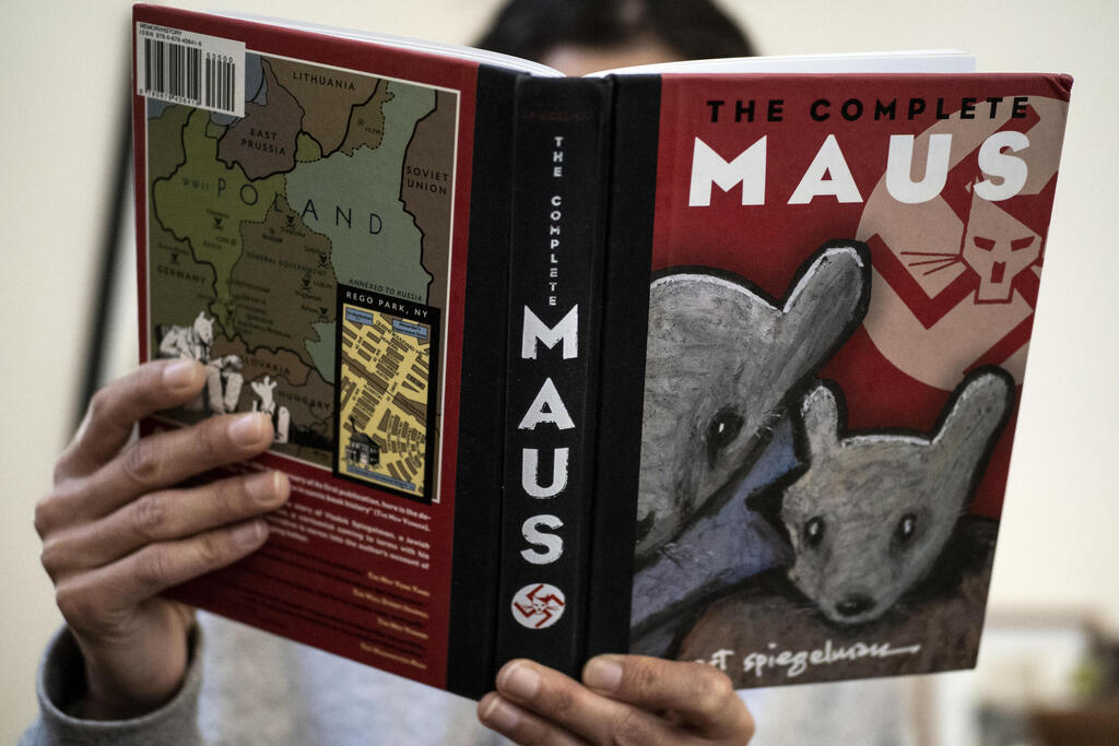An illustration pictures shows Art Spiegelman's graphic novel 'Maus' (Photo: EPA) An illustration pictures shows Art Spiegelman's graphic novel 'Maus'