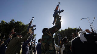 מורדים חות'ים ב צנעא תימן 27 בינואר 2022