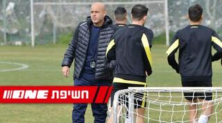 יוסי אבוקסיס