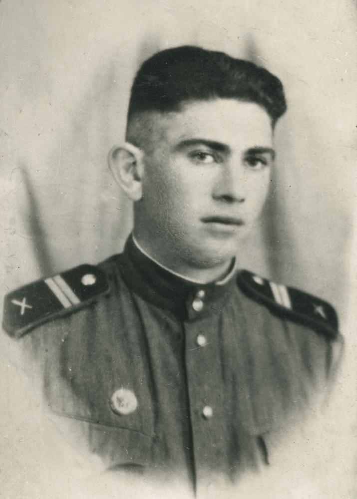 This 1950's image provided by Maksim Goldenshteyn shows his grandfather Motl Braverman (Photo: Maksim Goldenshteyn via AP) This 1950's image provided by Maksim Goldenshteyn shows his grandfather Motl Braverman