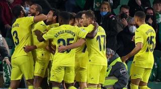 שחקני ויאריאל חוגגים