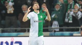 עומר אצילי חוגג