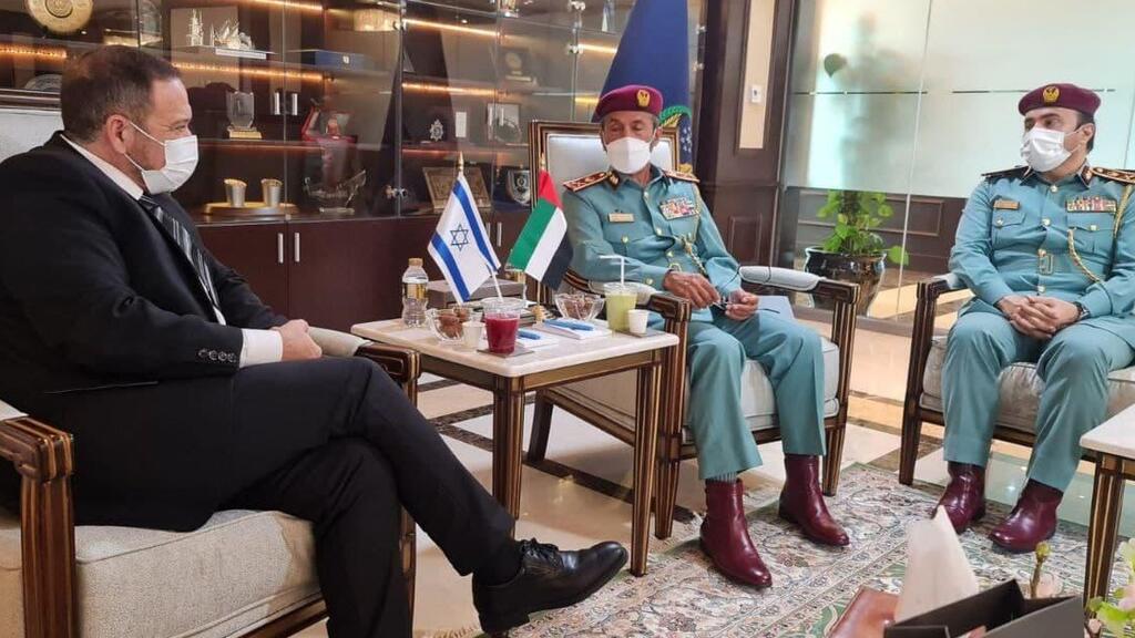 Police Commissioner Kobi Shabtai meeting UAE counterparts on Tuesday (Photo: Police Spokesperson) קובי שבתאי בביקורו באיחוד האמירויות