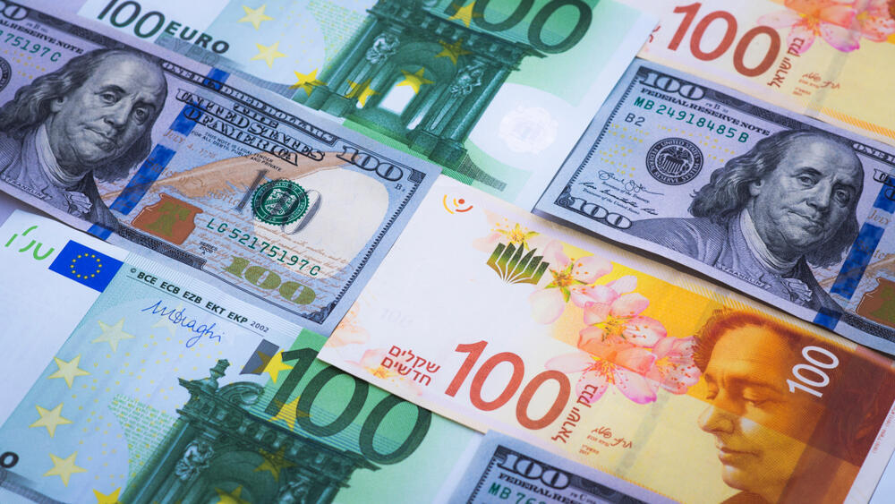  Шекели, доллары и евро 