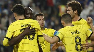 שחקני צ'לסי חוגגים עם רומלו לוקאקו