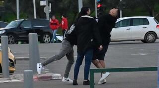 העימות מחוץ לבלומפילד