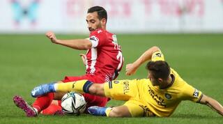 גבי קניקובסקי לפני דן איינבינדר