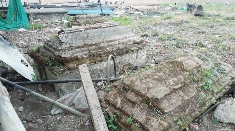 Photo: Golan Chariker Shriker טחוב ומוזנח. בית עלמין של הקהילה היהודית