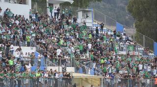 אוהדי מכבי חיפה ביציעים בקריית שמונה