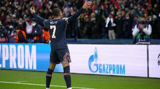 קיליאן אמבפה חוגג