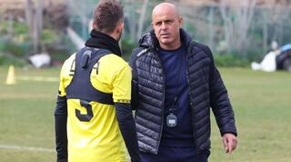 בית"ר תנצח? אבוקסיס